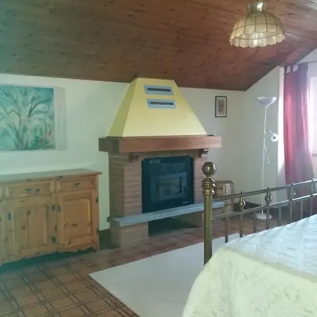 In Mansarda Oda ve Kahvaltı